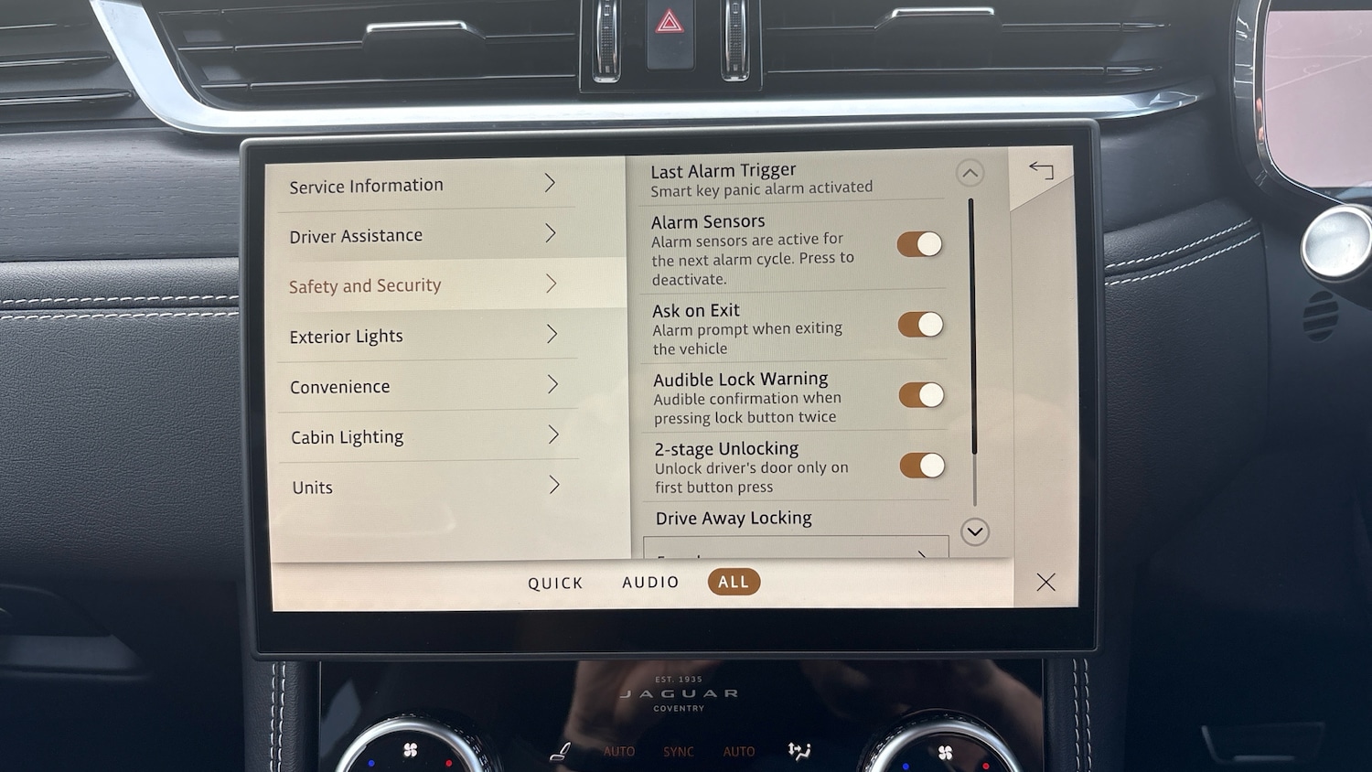 Used Jaguar F-Pace 2024 for sale - 77985196: Photo 45