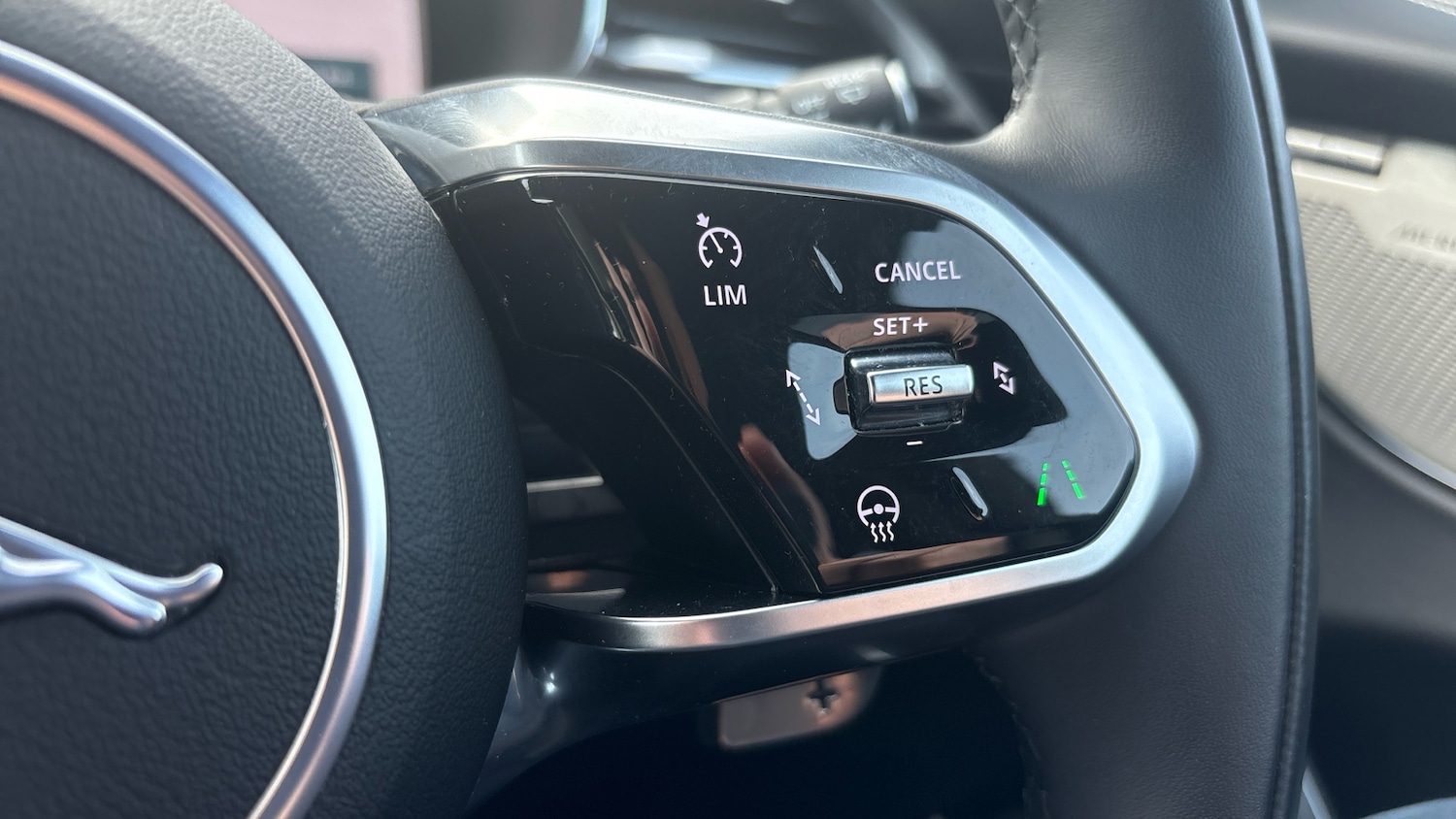 Used Jaguar F-Pace 2024 for sale - 77985196: Photo 47