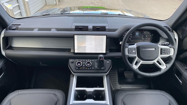 Used Land Rover Defender 2025 for sale - 76181860: Photo 9