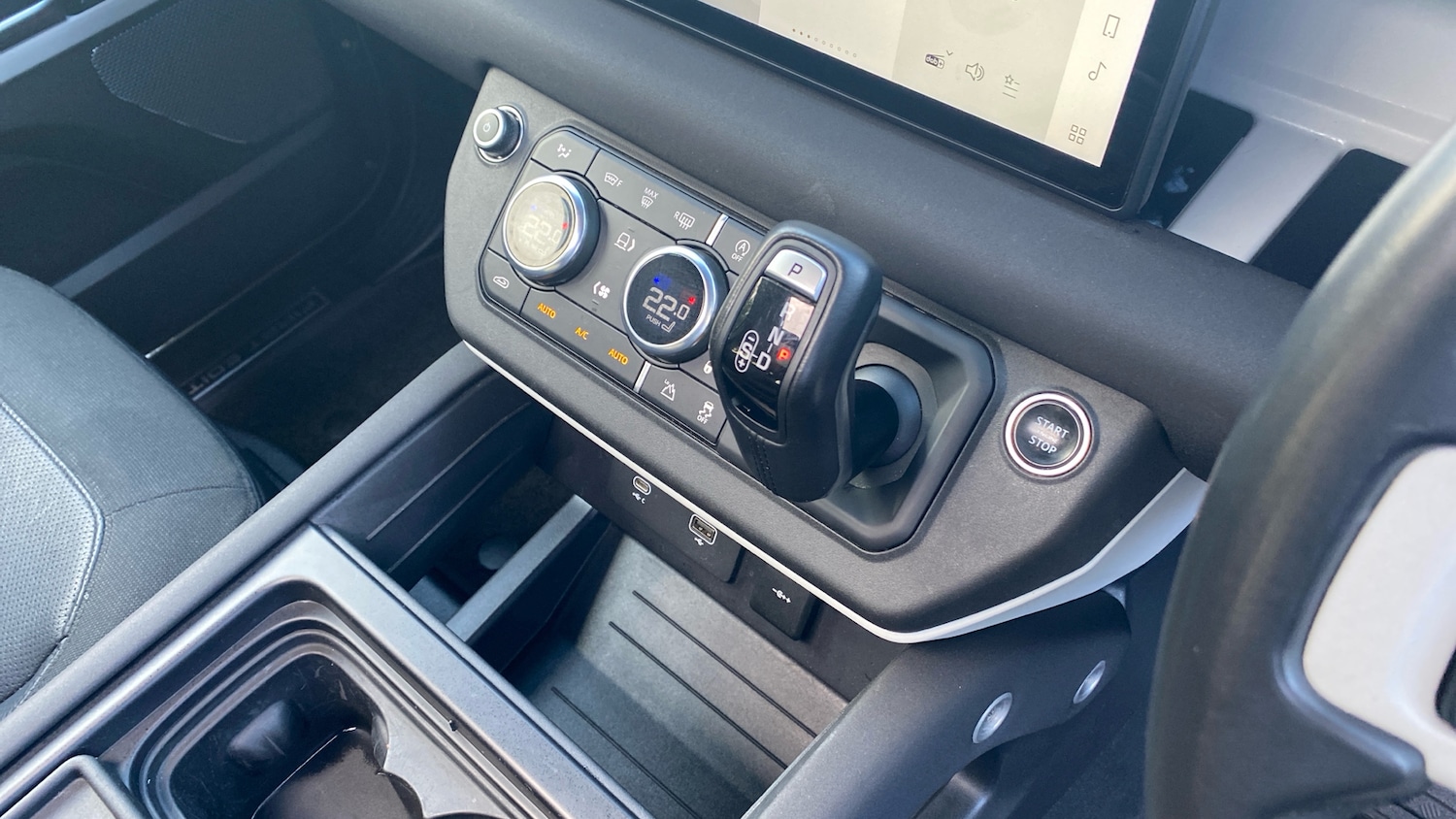 Used Land Rover Defender 2020 for sale - 76818713: Photo 13