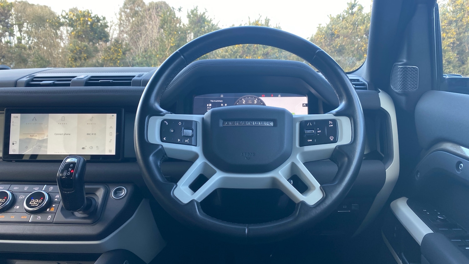 Used Land Rover Defender 2020 for sale - 76818713: Photo 15