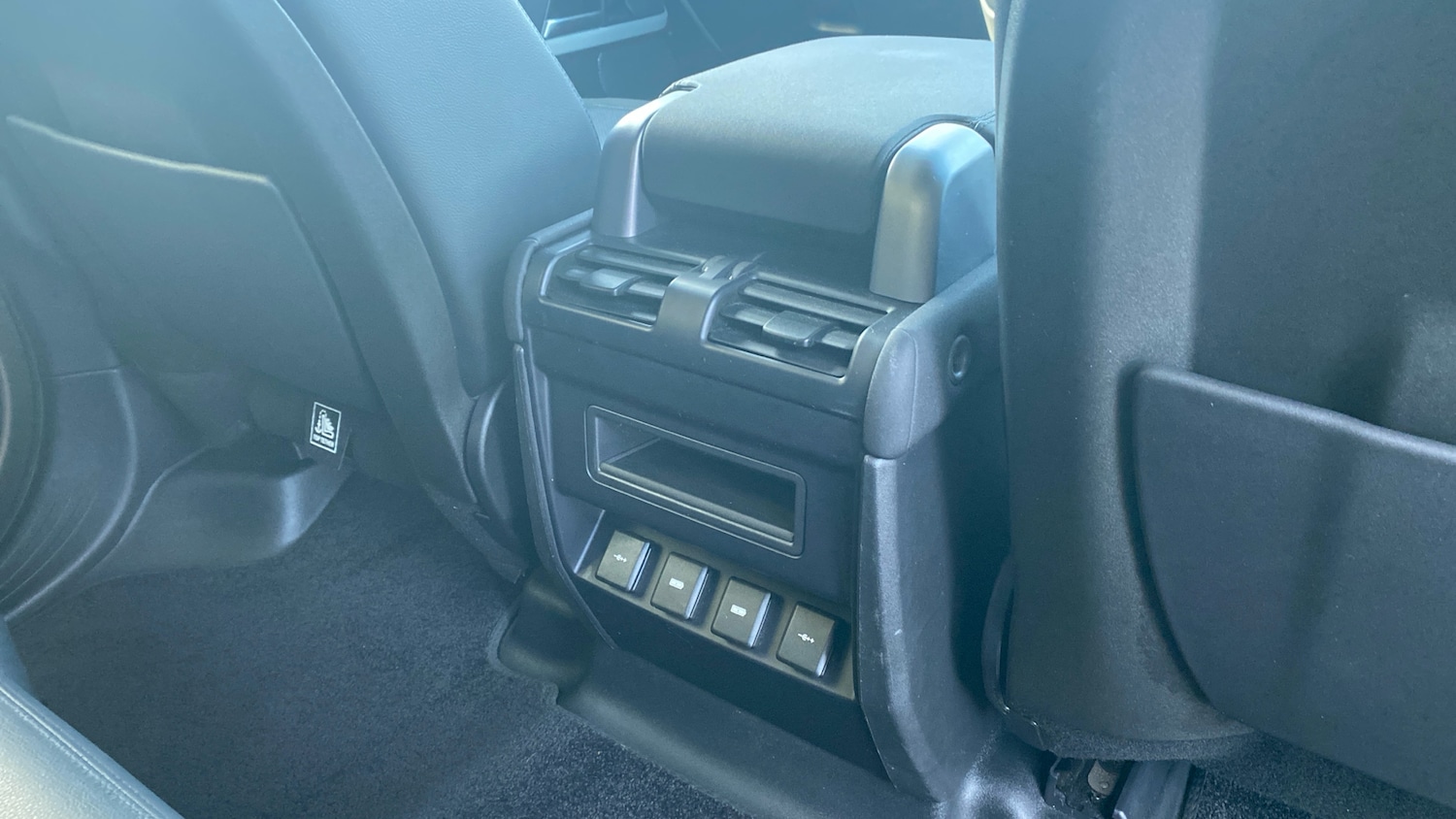 Used Land Rover Defender 2020 for sale - 76818713: Photo 18