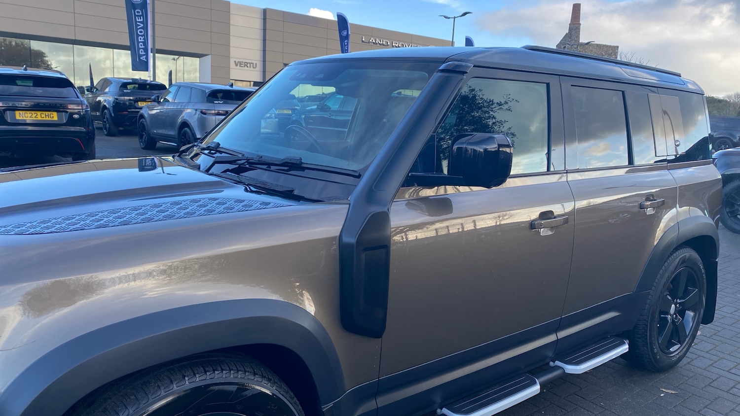 Used Land Rover Defender 2020 for sale - 76818713: Photo 34