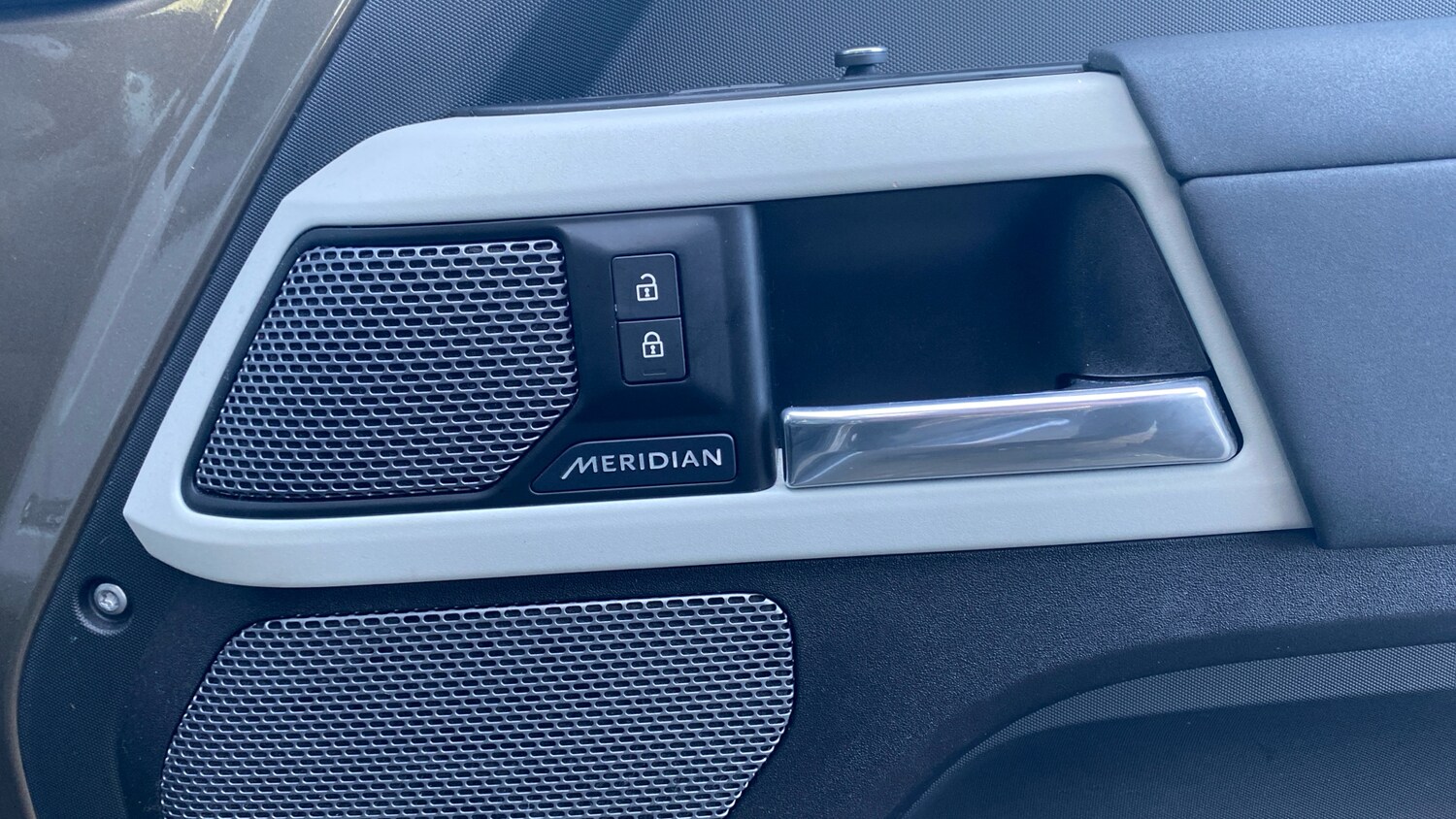 Used Land Rover Defender 2020 for sale - 76818713: Photo 49