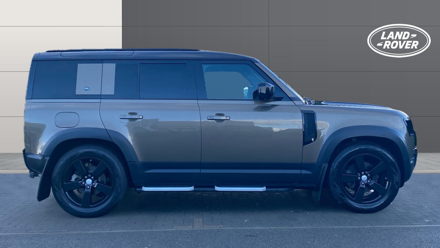 Used Land Rover Defender 2020 for sale - 76818713: Photo 5