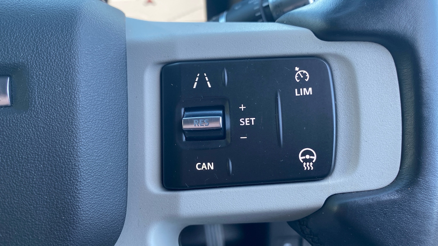 Used Land Rover Defender 2020 for sale - 76818713: Photo 55