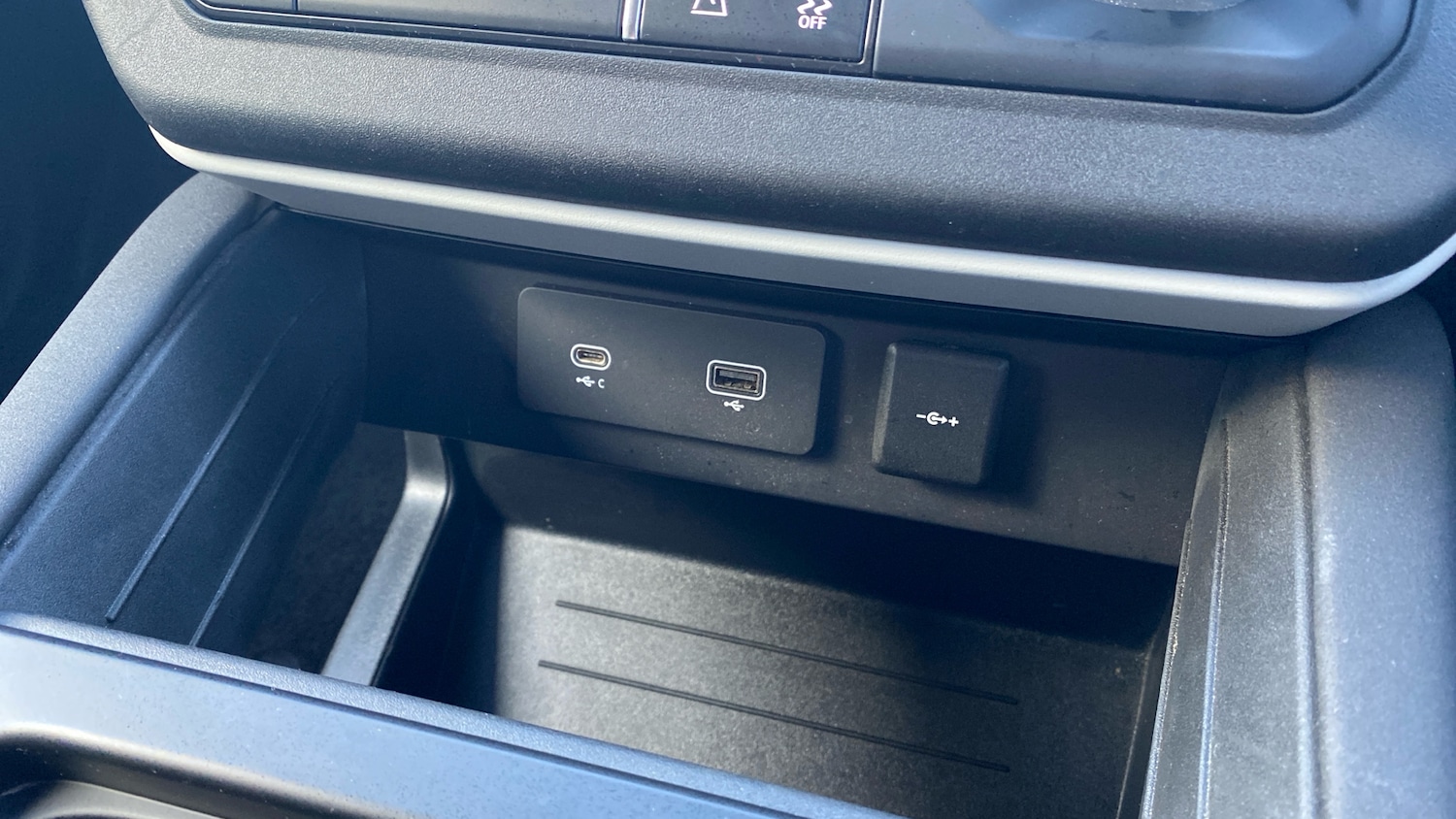 Used Land Rover Defender 2020 for sale - 76818713: Photo 60