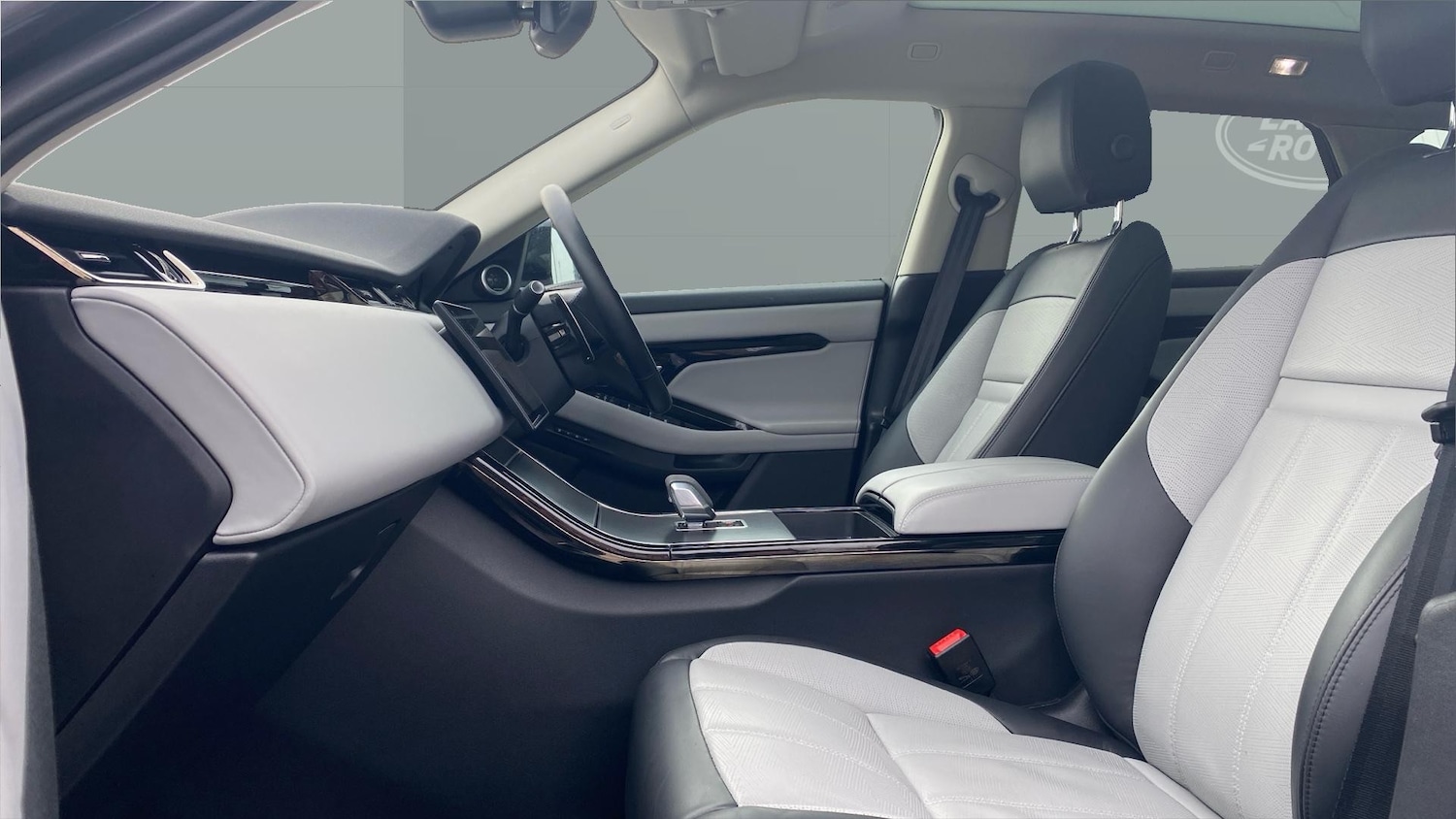 Used Land Rover Range Rover Evoque 2023 for sale - 78028488: Photo 3