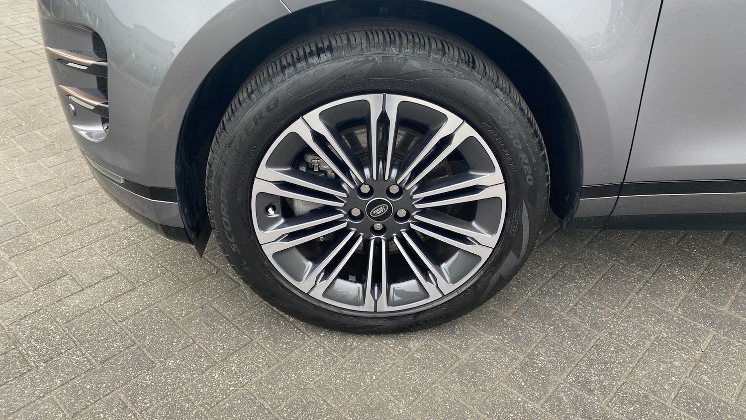 Used Land Rover Range Rover Evoque 2023 for sale - 78028488: Photo 32