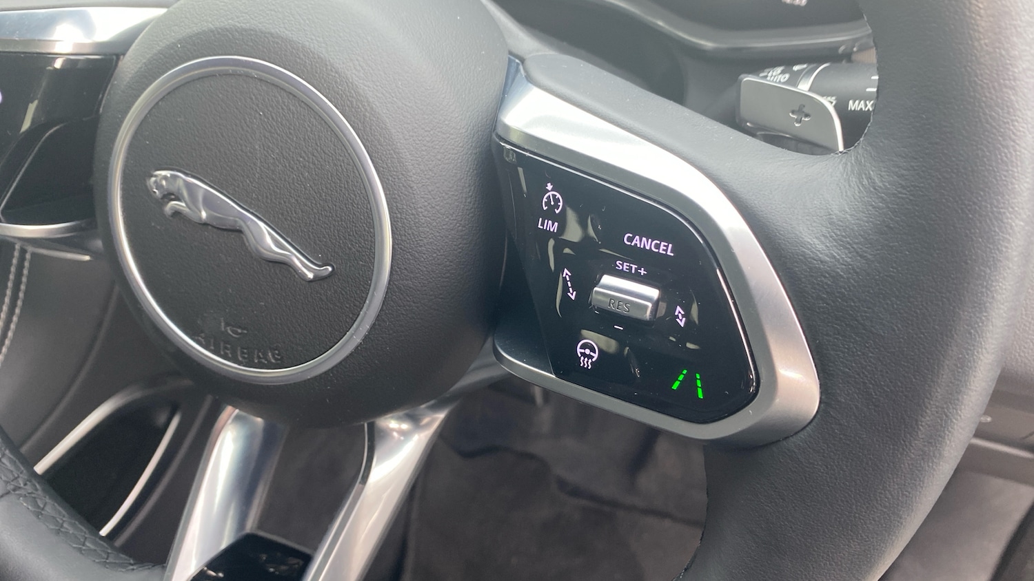 Used Jaguar F-Pace 2024 for sale - 77505585: Photo 51