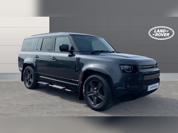 Used Land Rover Defender 2023 for sale - 78540665: Photo