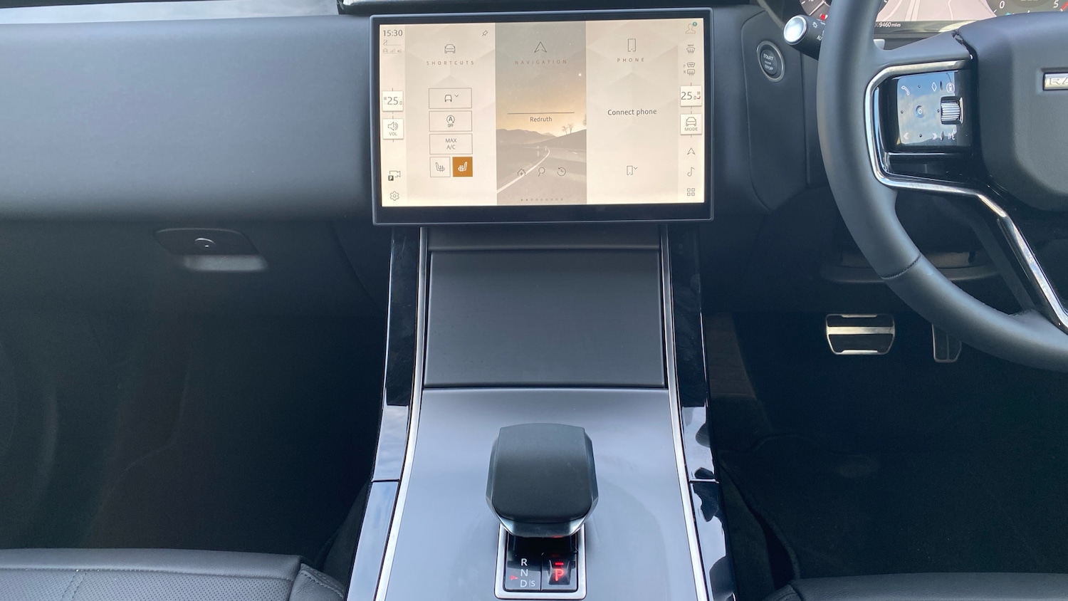 Used Land Rover Range Rover Velar 2025 for sale - 77988985: Photo 14