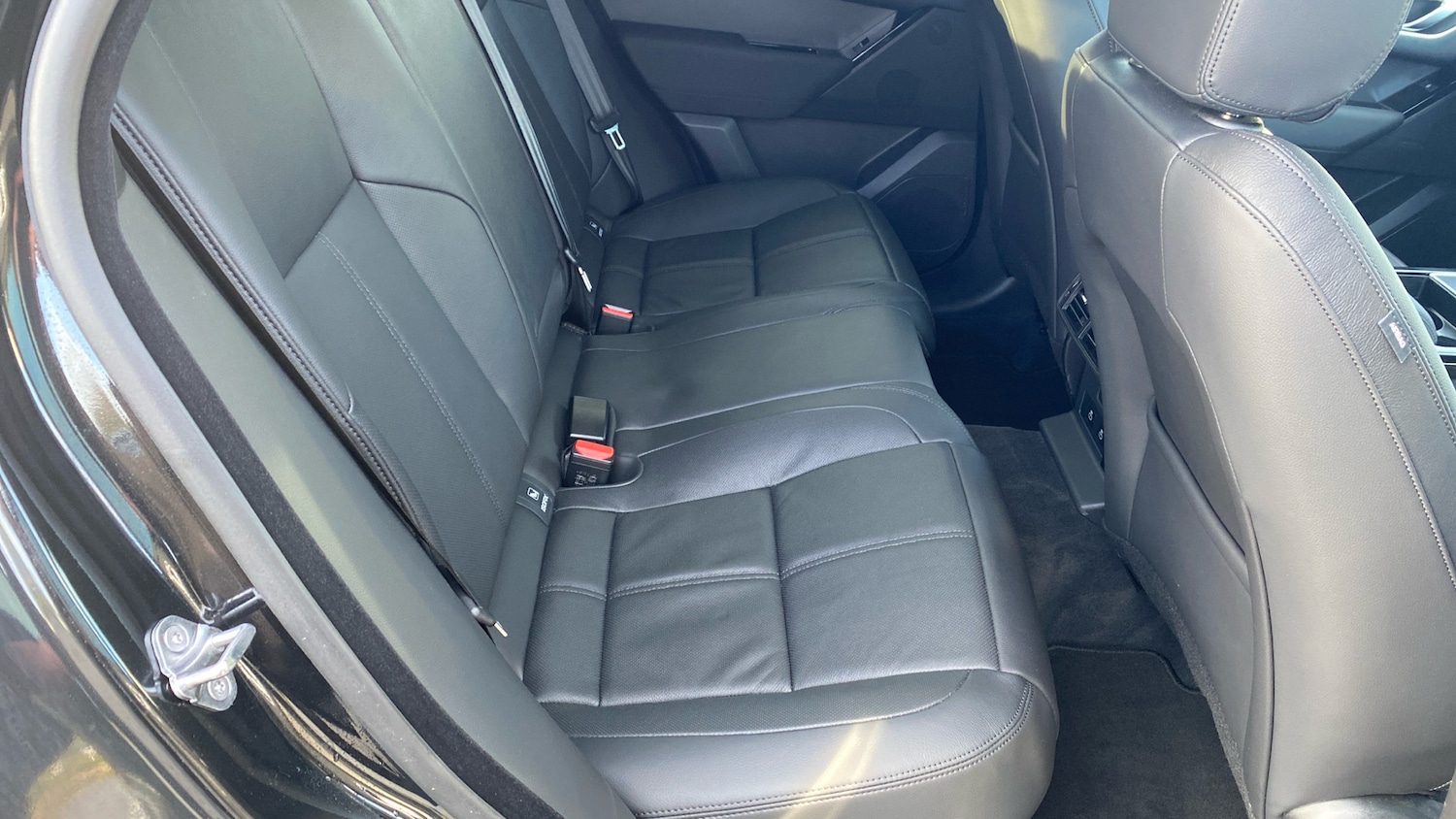 Used Land Rover Range Rover Velar 2025 for sale - 77519708: Photo 40