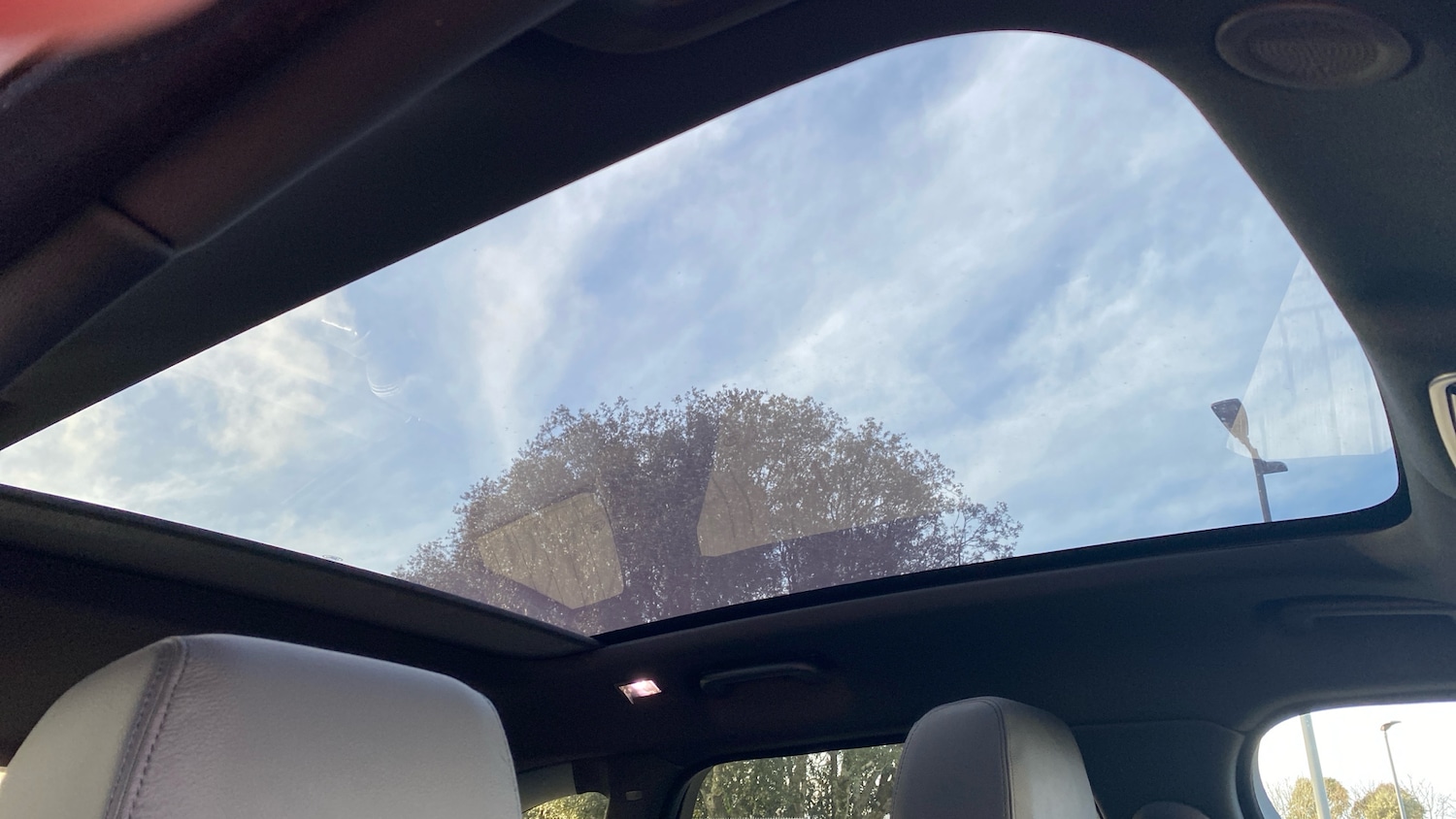 Used Land Rover Range Rover Velar 2025 for sale - 77519708: Photo 70