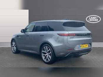 Used Land Rover Range Rover Sport 2024 for sale - 76252545: Photo 2