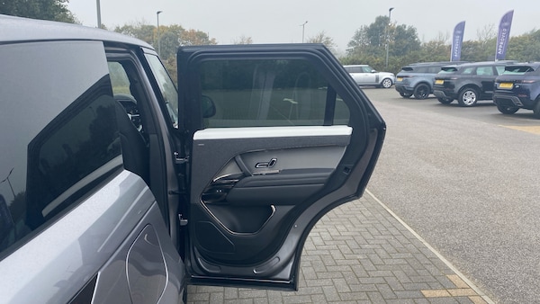 Used Land Rover Range Rover Sport 2024 for sale - 76252545: Photo 42