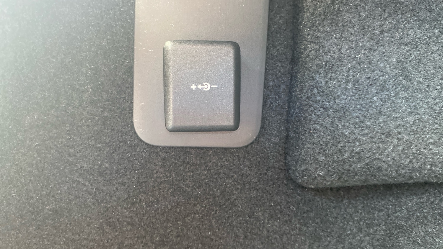 Used Land Rover Range Rover Evoque 2025 for sale - 76763080: Photo 27