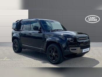 Used Land Rover Defender 2024 for sale - 79004219: Photo
