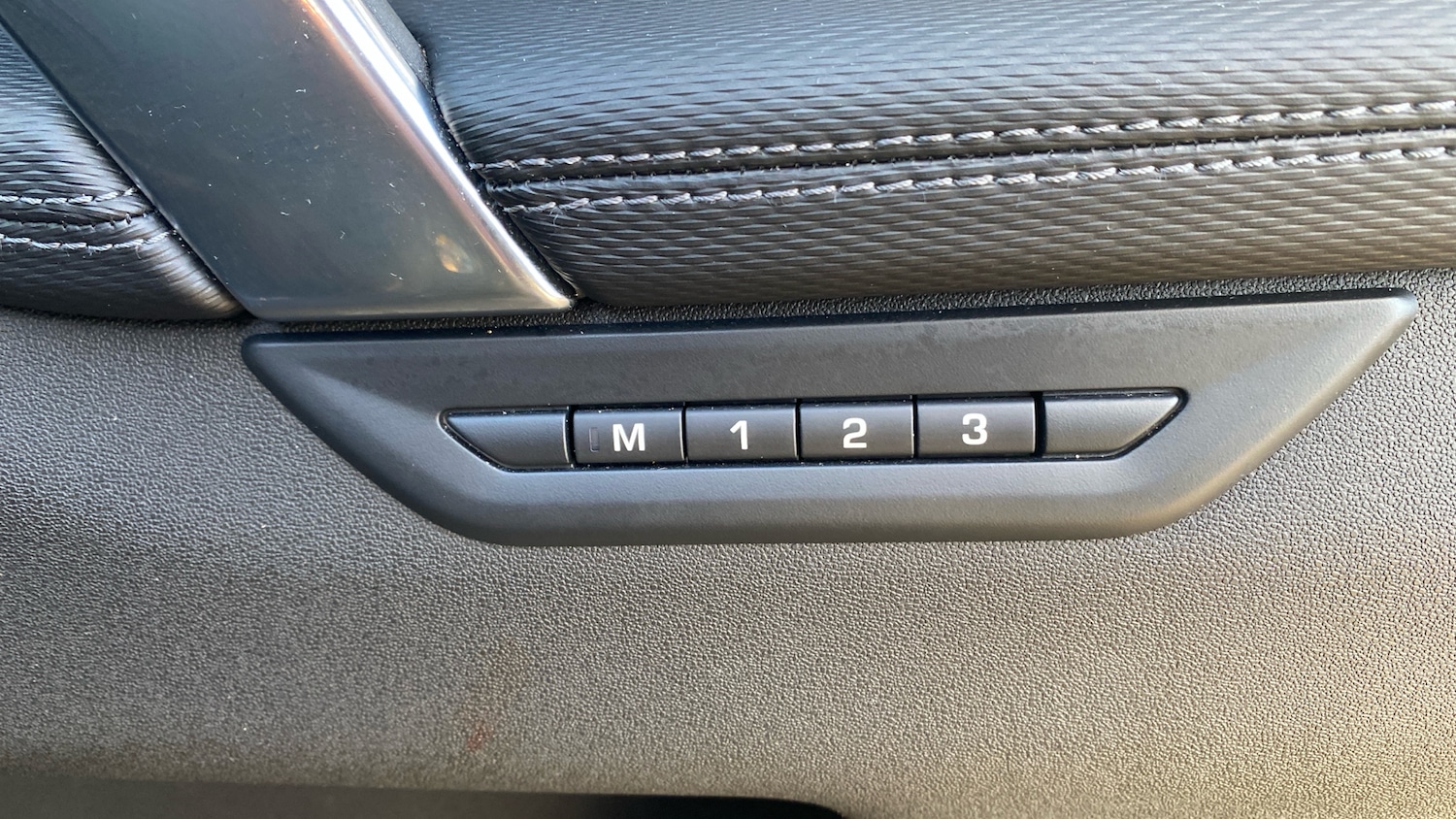 Used Land Rover Discovery Sport 2025 for sale - 76904899: Photo 39