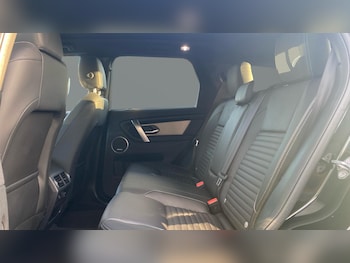 Used Land Rover Discovery Sport 2025 for sale - 76904899: Photo