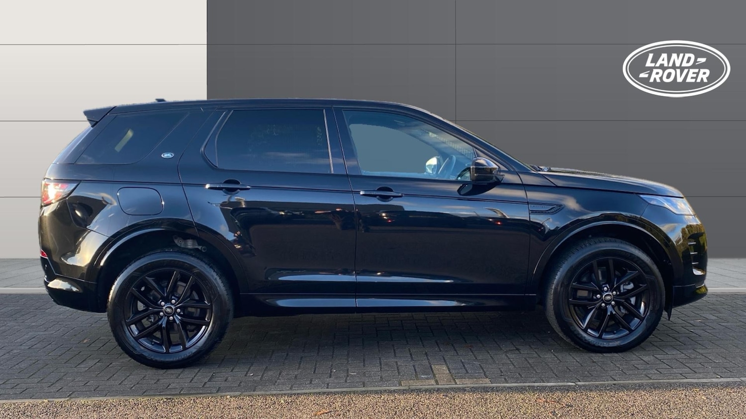 Used Land Rover Discovery Sport 2025 for sale - 76904899: Photo 5