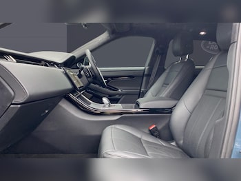 Used Land Rover Range Rover Evoque 2025 for sale - 78520435: Photo