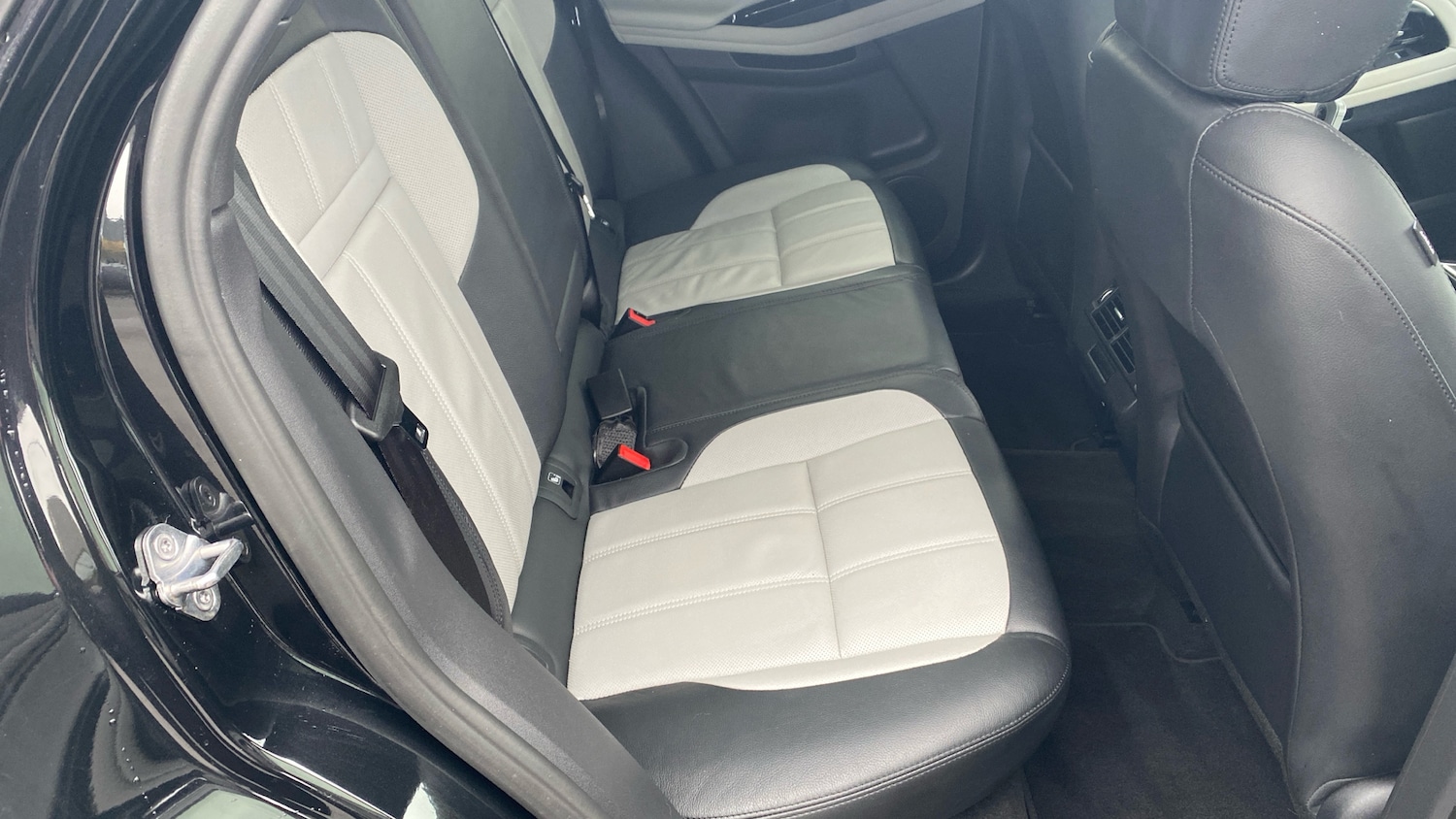 Used Land Rover Range Rover Evoque 2022 for sale - 77406821: Photo 38