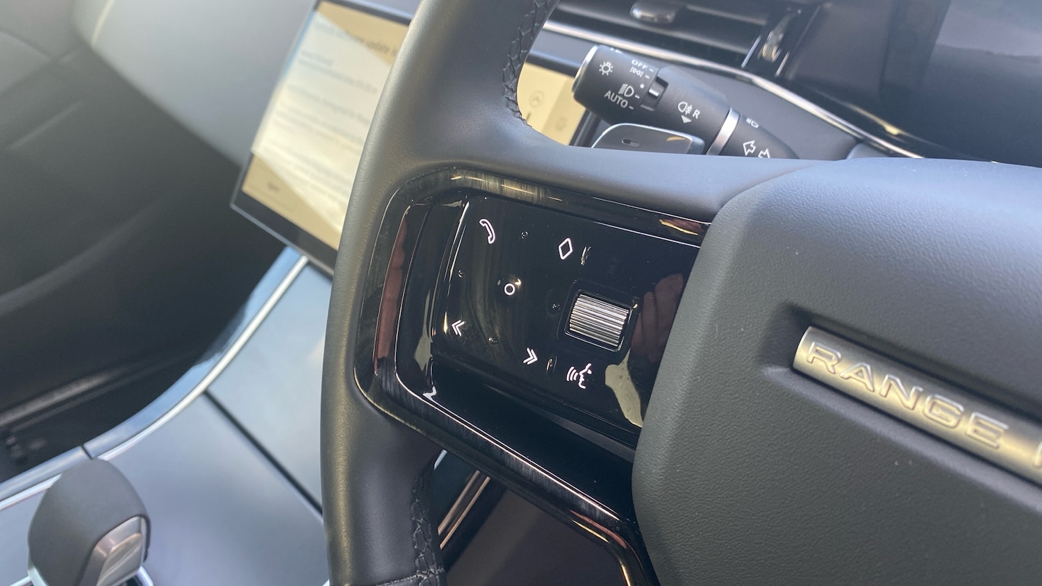 Used Land Rover Range Rover Evoque 2023 for sale - 77367502: Photo 49