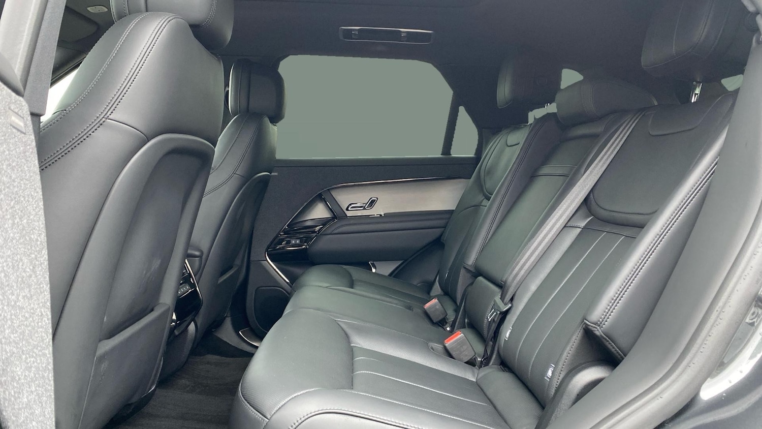 Used Land Rover Range Rover Sport 2024 for sale - 77729690: Photo 4