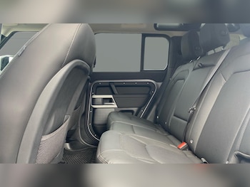 Used Land Rover Defender 2023 for sale - 79583545: Photo