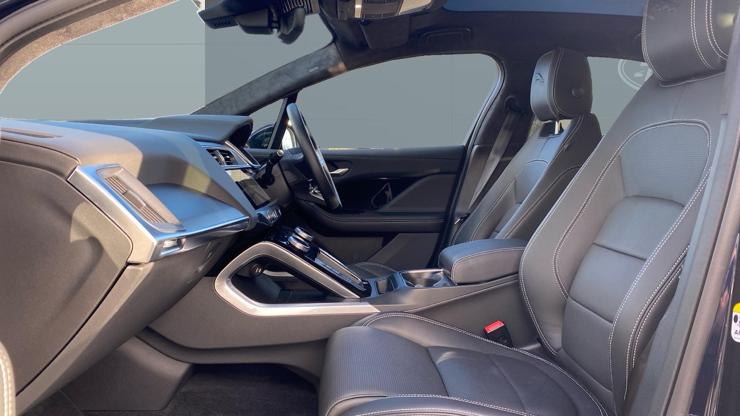 Used Jaguar I-Pace 2024 for sale - 77207381: Photo 3