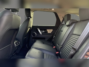 Used Land Rover Discovery Sport 2024 for sale - 76722701: Photo