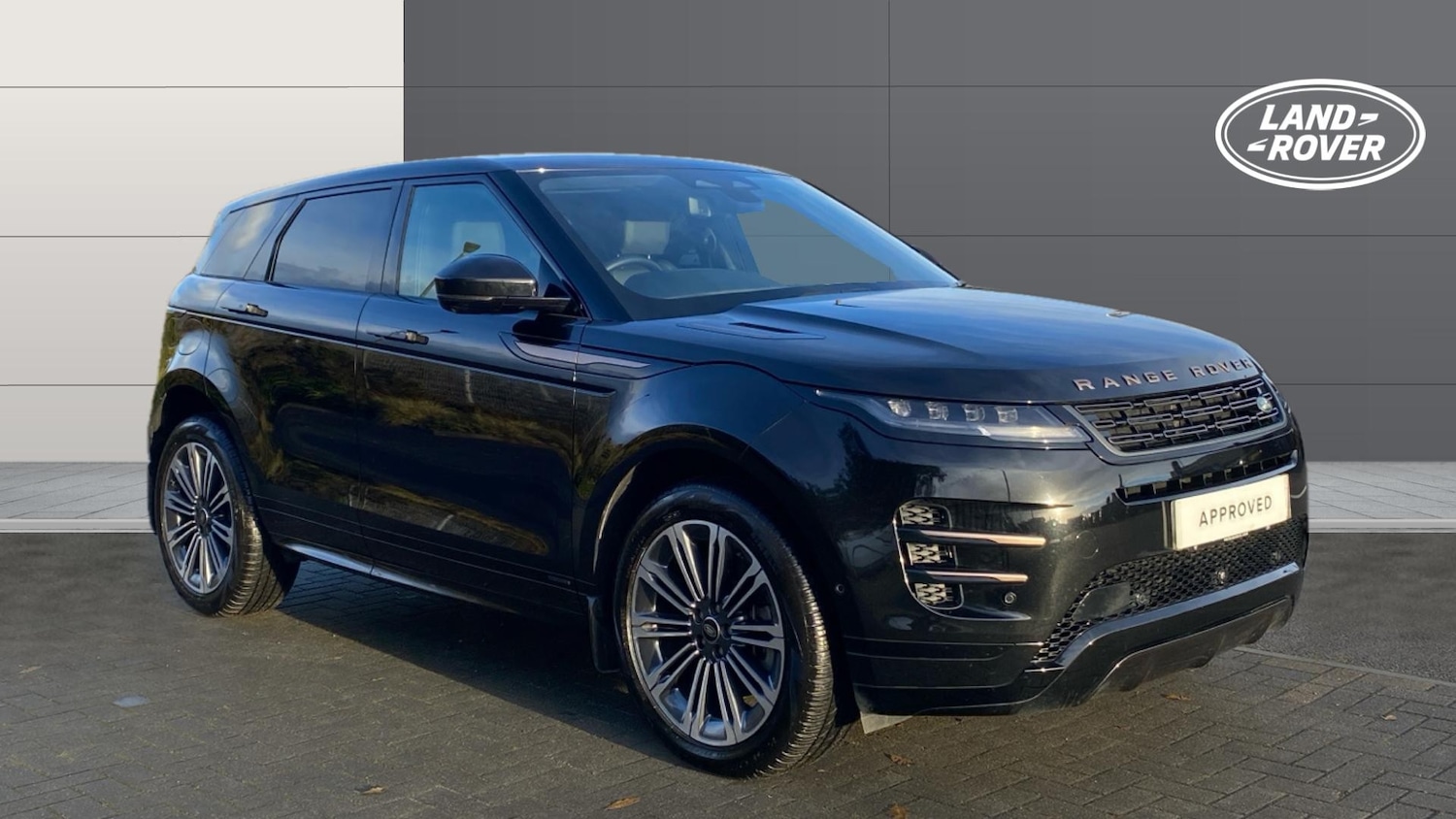 Used Land Rover Range Rover Evoque 2025 for sale - 76764109: Photo 1