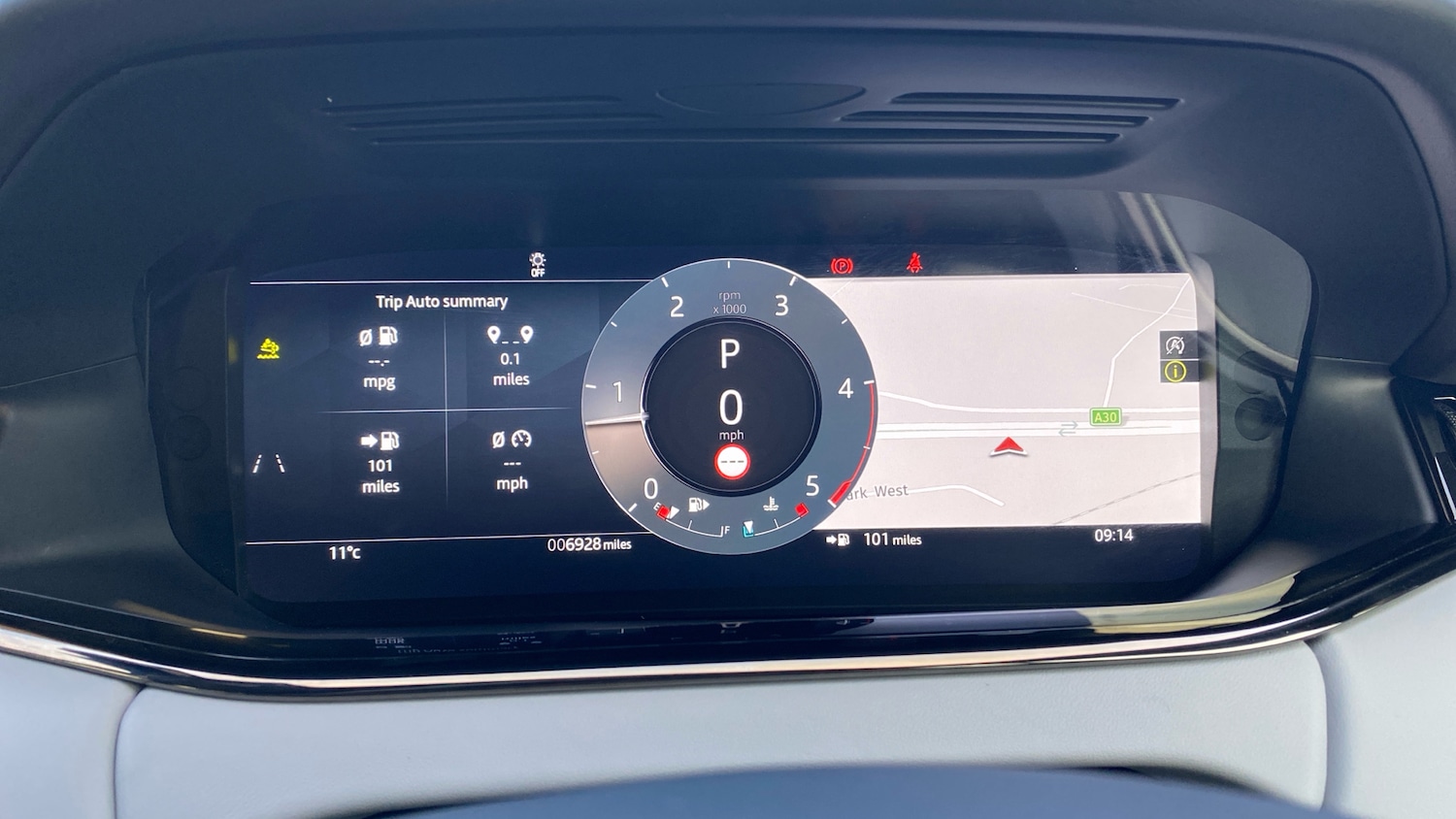 Used Land Rover Range Rover Evoque 2025 for sale - 76764109: Photo 16