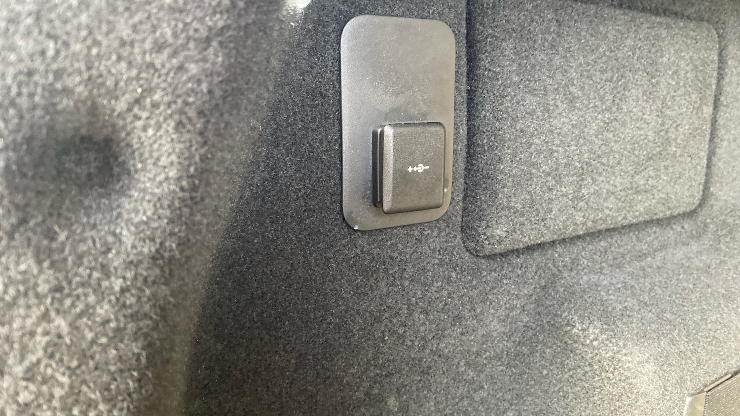 Used Land Rover Range Rover Evoque 2025 for sale - 76764109: Photo 32