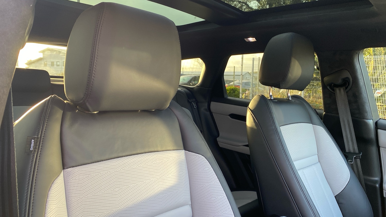 Used Land Rover Range Rover Evoque 2025 for sale - 76764109: Photo 44