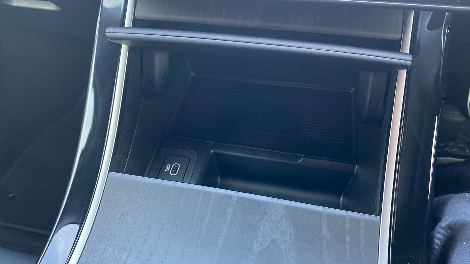 Used Land Rover Range Rover Evoque 2025 for sale - 76764109: Photo 51