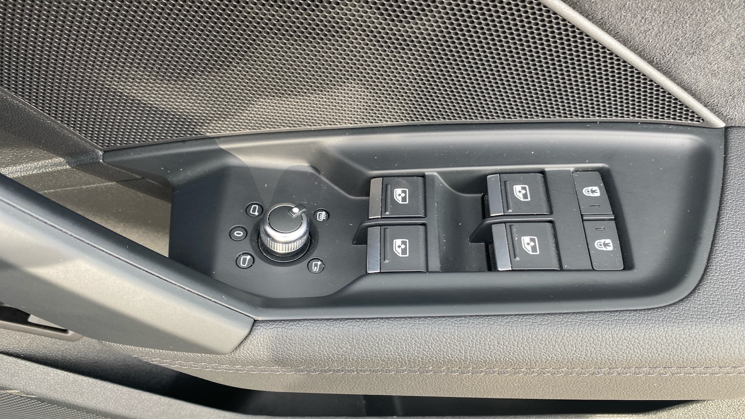 Used Audi RS3 2024 for sale - 76144511: Photo 40