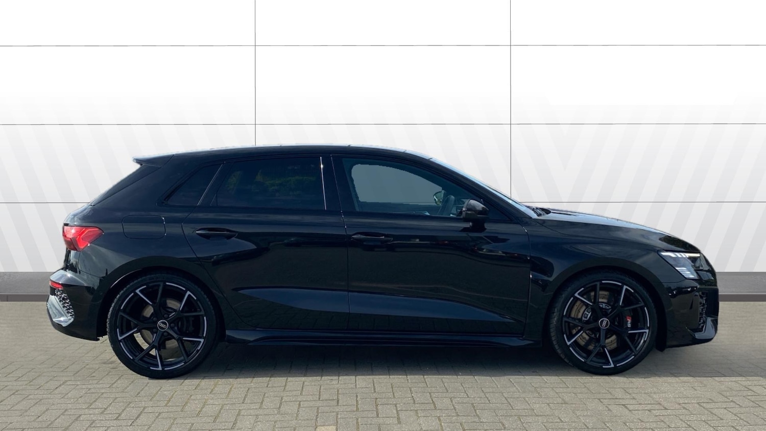 Used Audi RS3 2024 for sale - 76144511: Photo 5