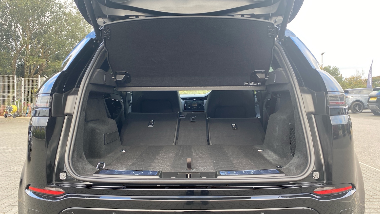 Used Land Rover Range Rover Evoque 2025 for sale - 76277076: Photo 10