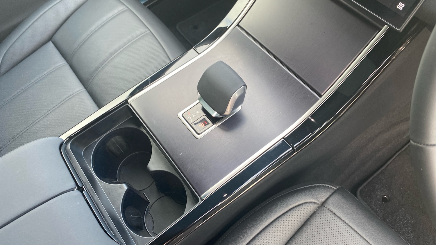 Used Land Rover Range Rover Evoque 2025 for sale - 76277076: Photo 13