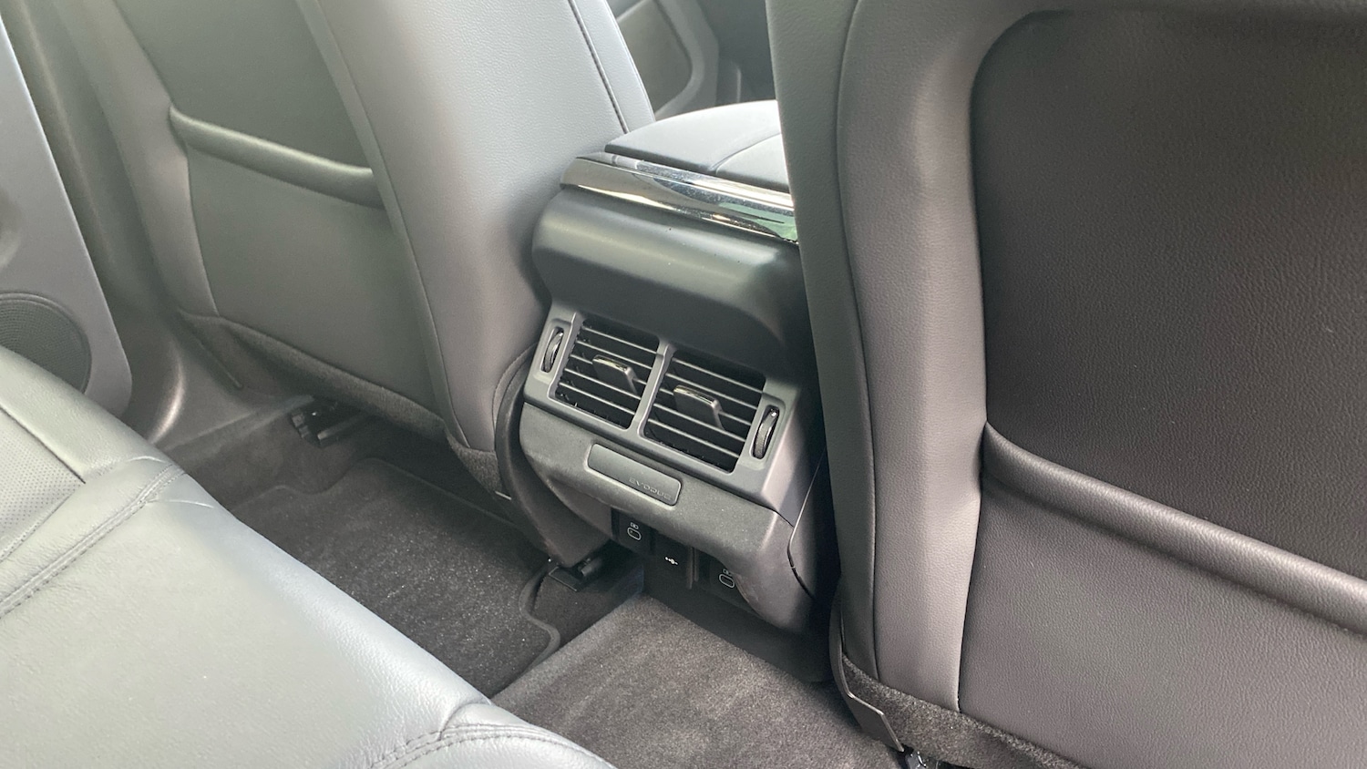 Used Land Rover Range Rover Evoque 2025 for sale - 76277076: Photo 18