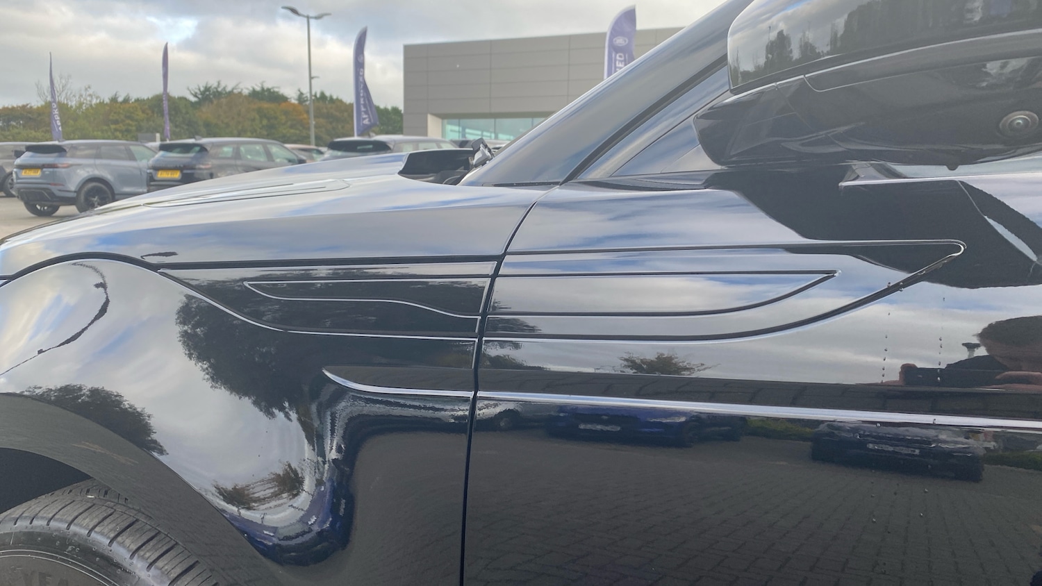 Used Land Rover Range Rover Evoque 2025 for sale - 76277076: Photo 28