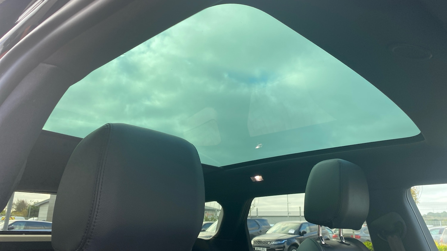 Used Land Rover Range Rover Evoque 2025 for sale - 76277076: Photo 65