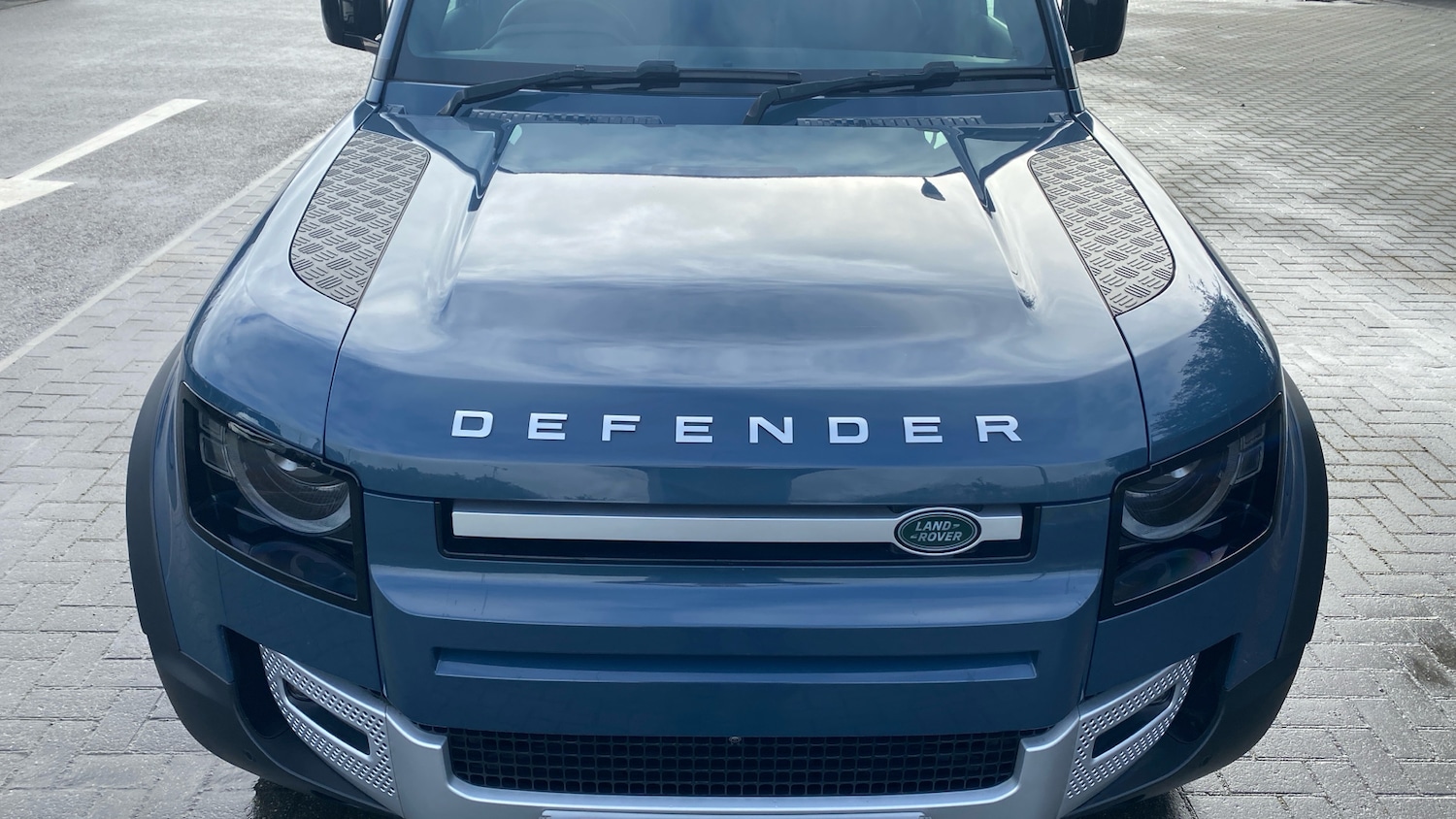 Used Land Rover Defender 2022 for sale - 76352430: Photo 30