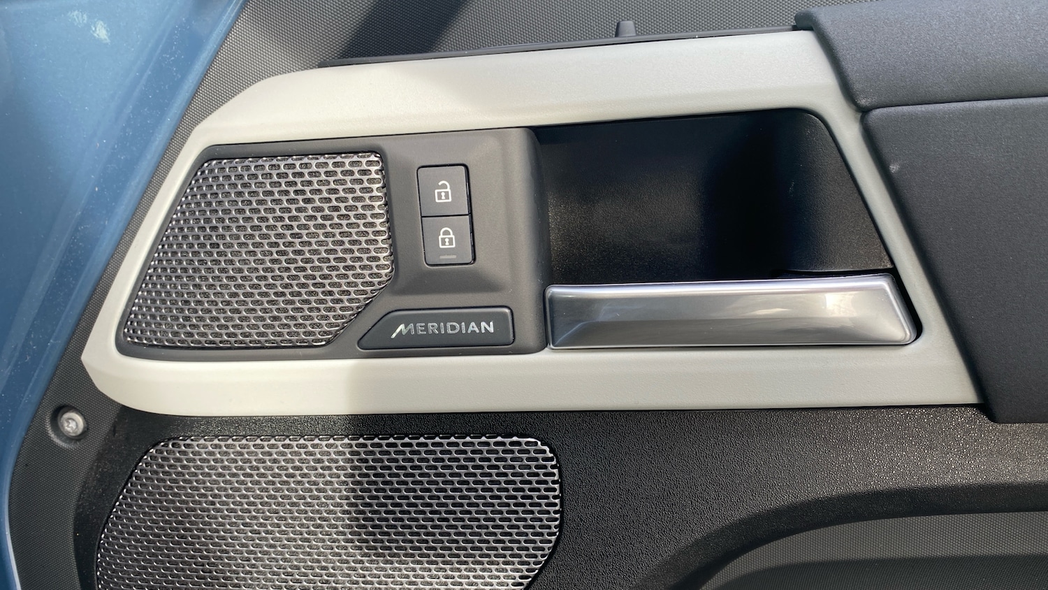 Used Land Rover Defender 2022 for sale - 76352430: Photo 47