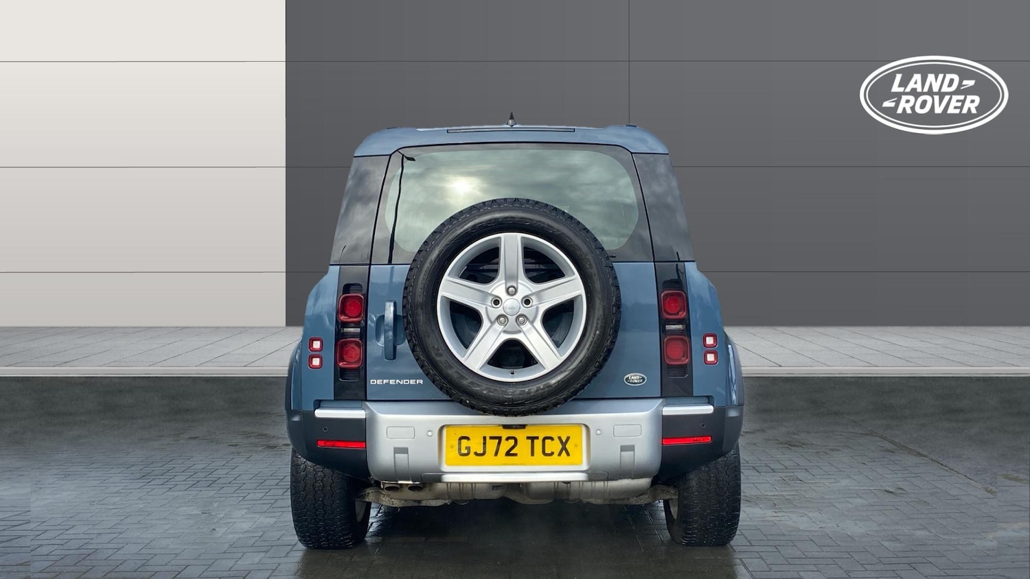 Used Land Rover Defender 2022 for sale - 76352430: Photo 6