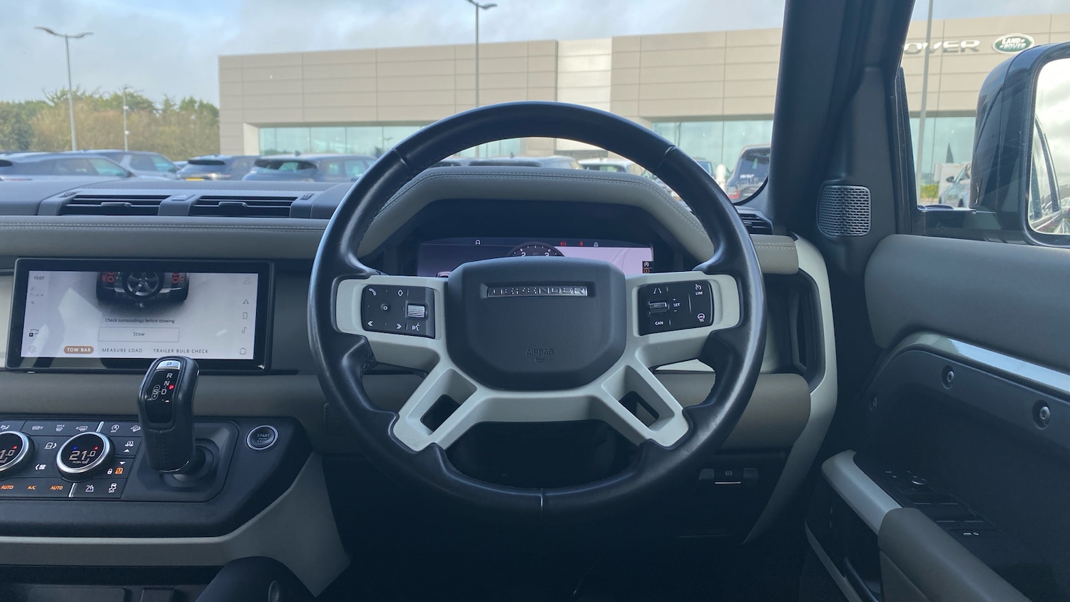 Used Land Rover Defender 2020 for sale - 77802244: Photo 15