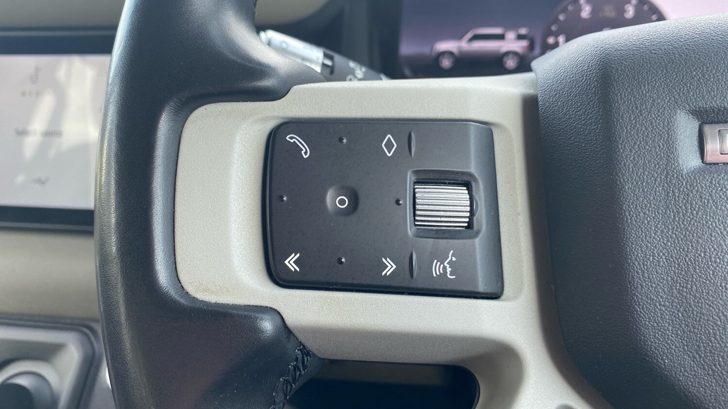 Used Land Rover Defender 2020 for sale - 77802244: Photo 52