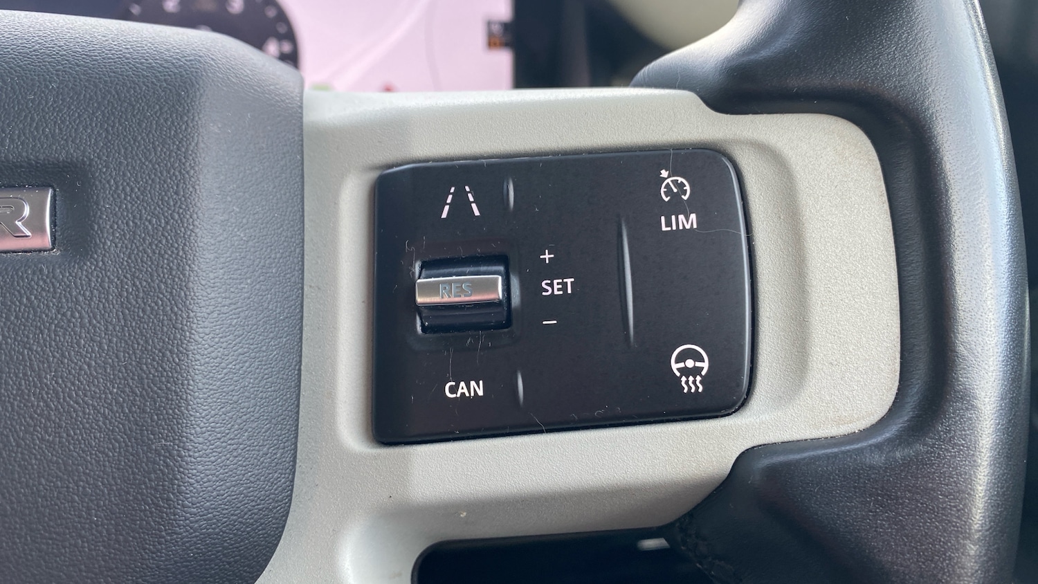 Used Land Rover Defender 2020 for sale - 77802244: Photo 53